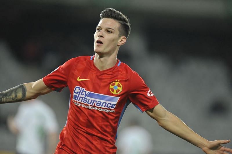 Manchester United are eyeing a move for Dennis Man